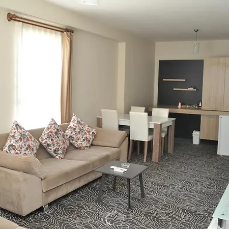 Fix Class Konaklama Ozyurtlar Residance Apartment
