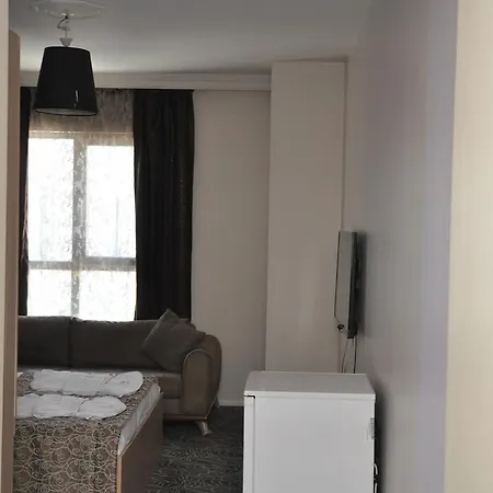 Fix Class Konaklama Ozyurtlar Residance Apartment *